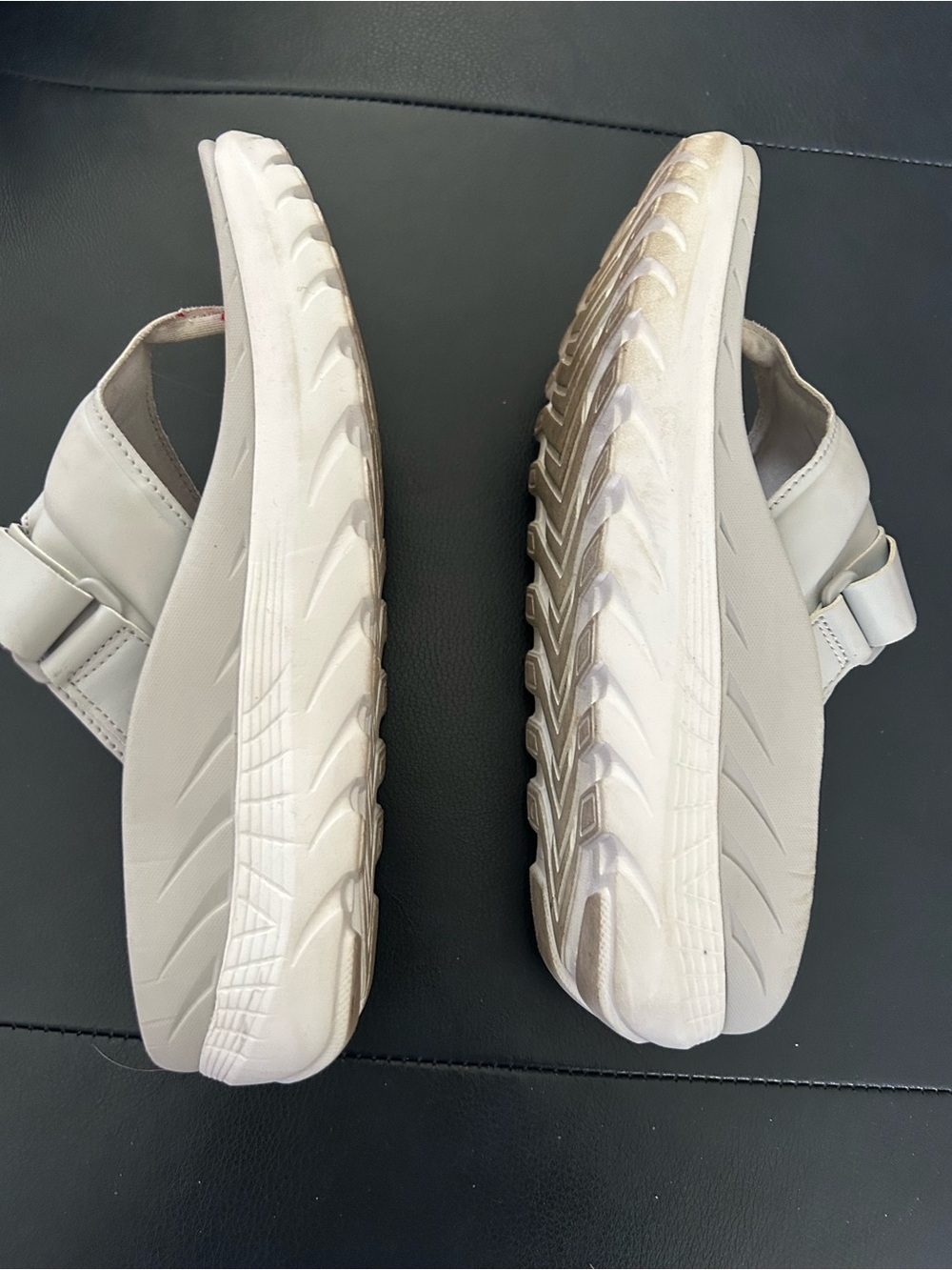 Vionic Off-White Toe-Post Slide Sandals - Picture 3 of 3